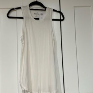 Hollister flowy tank XS NWT